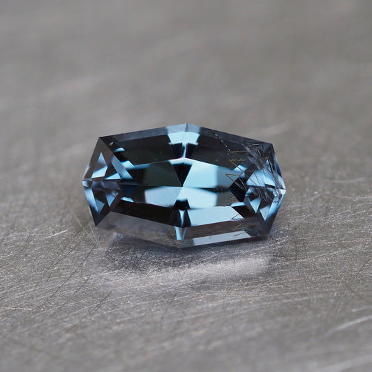 Grey Spinel